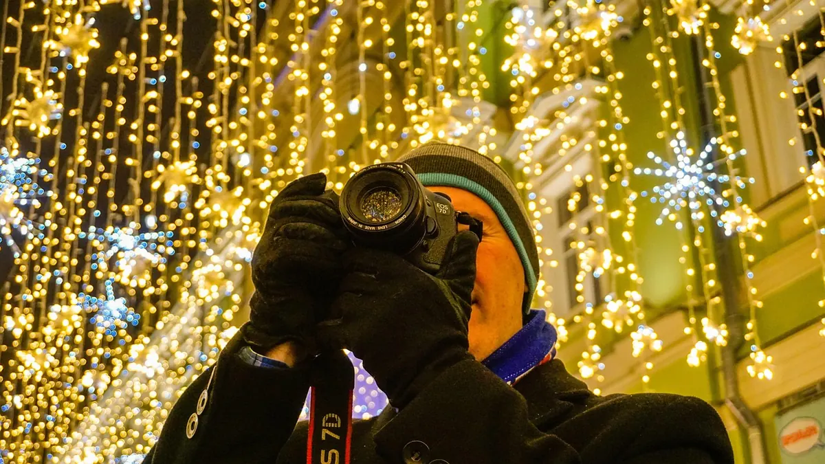 Five Common Mistakes When Shooting Handheld at Night